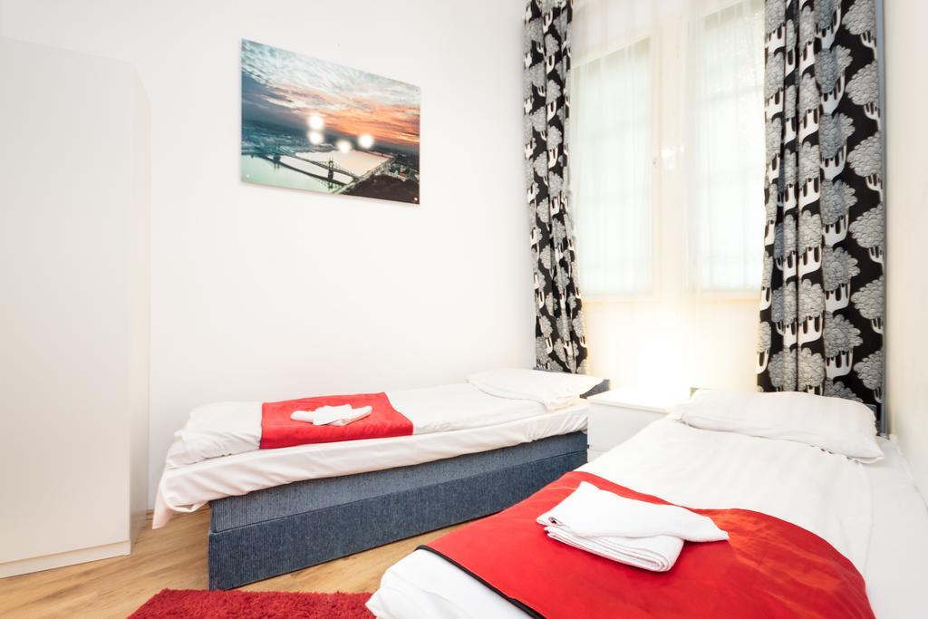 Like Home - City Center - Style Apartment Boedapest Buitenkant foto