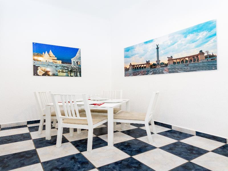 Like Home - City Center - Style Apartment Boedapest Buitenkant foto