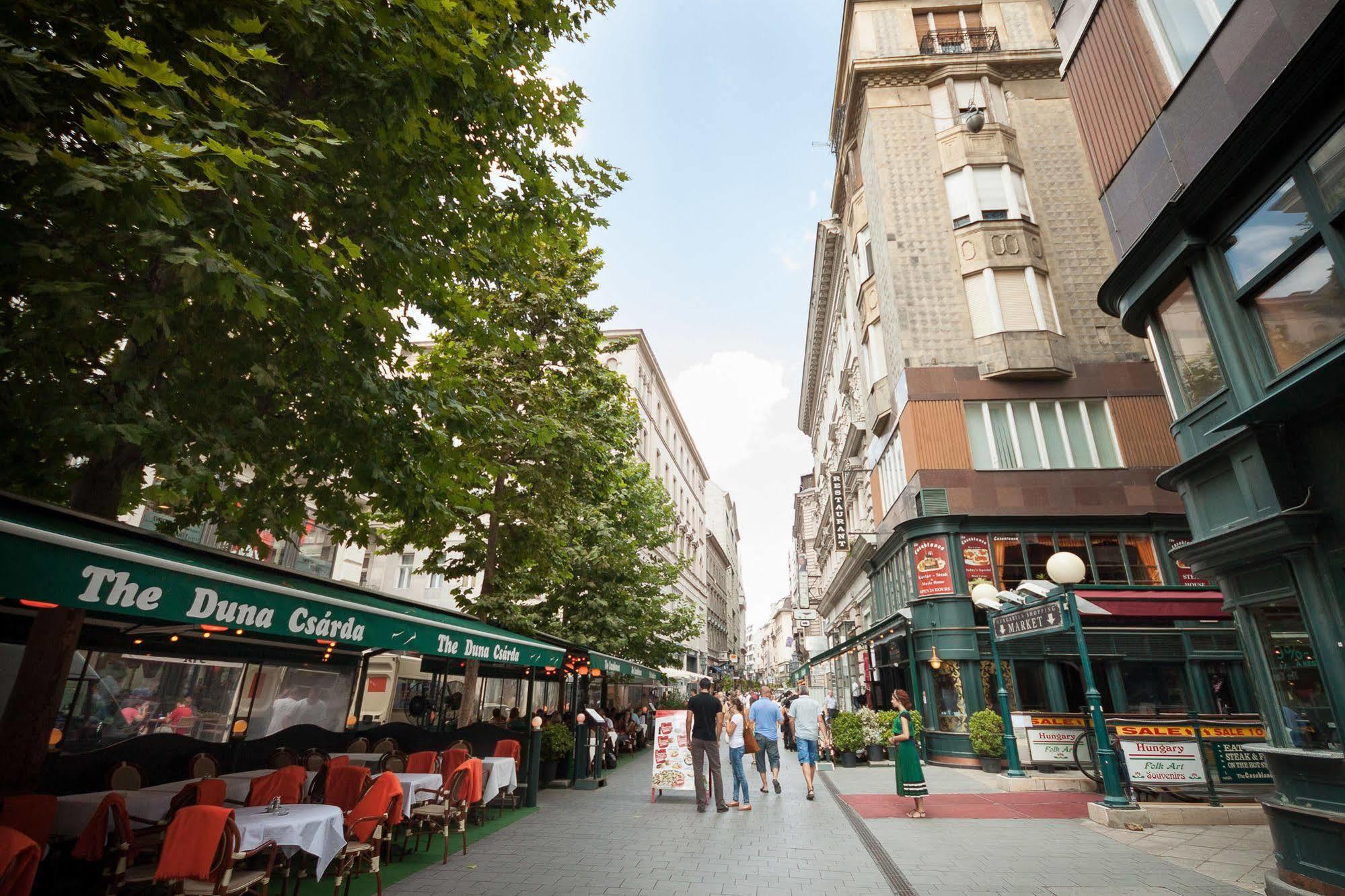 Like Home - City Center - Style Apartment Boedapest Buitenkant foto