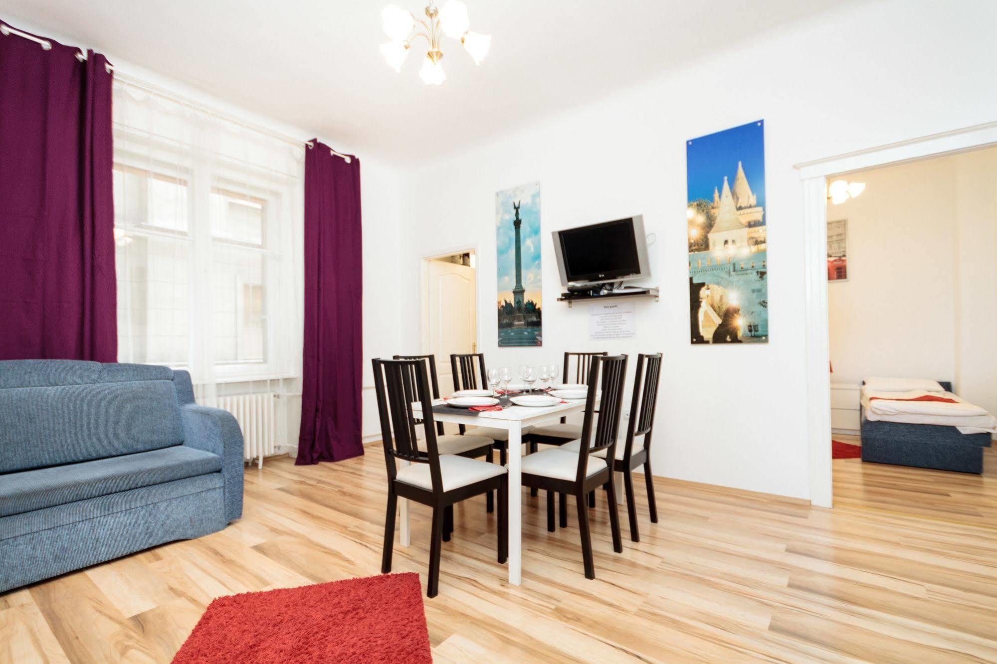 Like Home - City Center - Style Apartment Boedapest Buitenkant foto