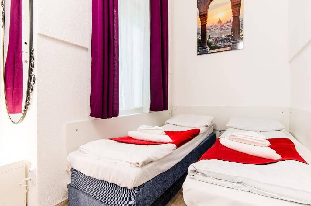 Like Home - City Center - Style Apartment Boedapest Buitenkant foto